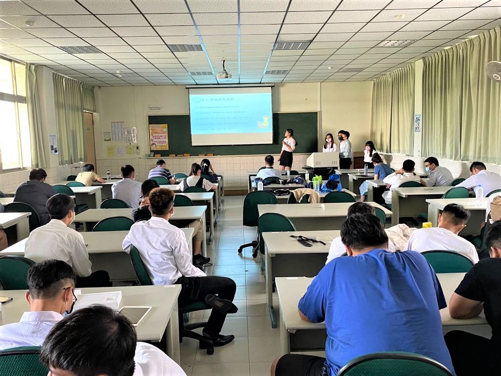 1090513專題報告5